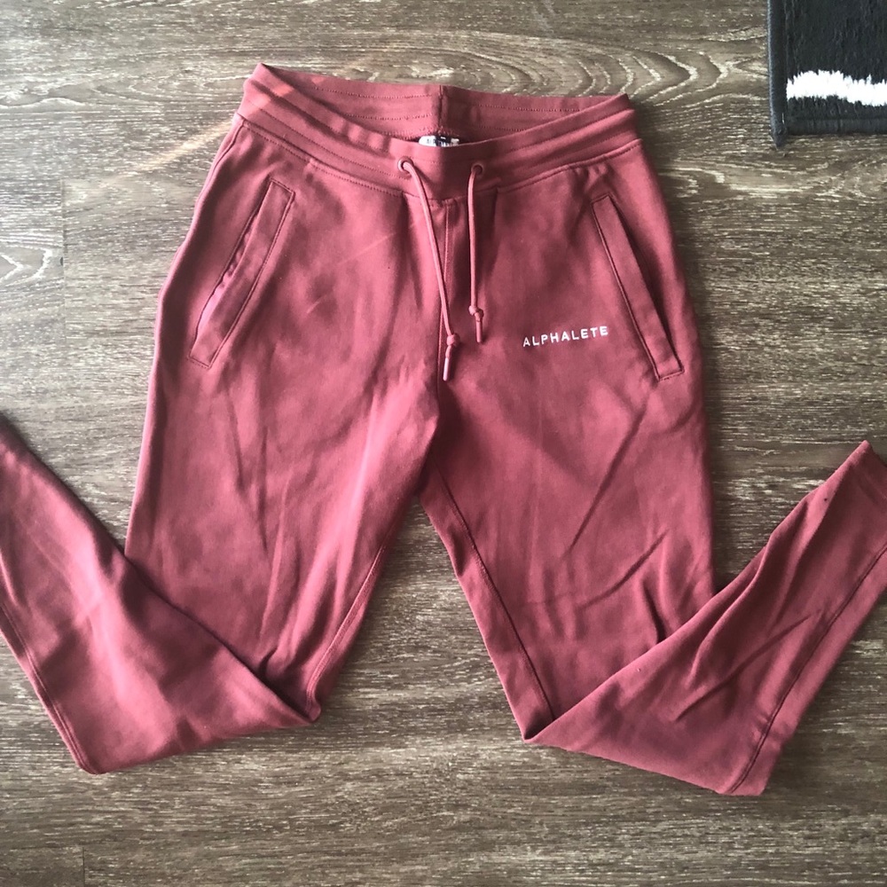Alphalete joggers
